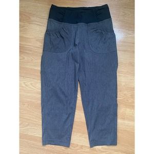 PrAna Yoga workout Capri pants Grey Black comfort waistband Small EUC $89